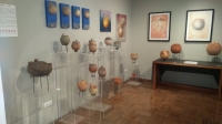 El ceramista Diego Higuera inaugura ‘Ruleta de ídolos’, una retrospectiva de su obra en la Casa-Museo Antonio Padrón de Gáldar