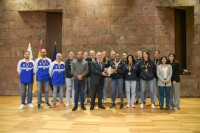El presidente de Canarias recibe a la plantilla  de voleibol femenino del Haris Tenerife, campeona de la Copa de la Reina por segundo año consecutivo