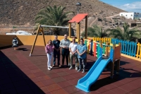 El Ayuntamiento inaugura la rehabilitación del parque infantil de la calle Marco Polo