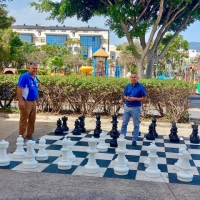 El Ayuntamiento y el Club-Escuela Municipal de Ajedrez Telde Los Llanos renuevan el acuerdo para promocionar el ajedrez al aire libre