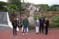El Cabildo restaura la escultura de Plácido Fleitas tras un acto vandálico y la devuelve a su ubicación en el Parque de San Juan, en Telde