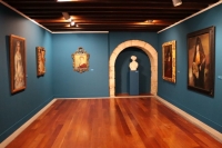 La Casa-Museo Pérez Galdós propone un recorrido guiado por la exposición ‘Mujeres de aquella época’ de la mano de su comisario
