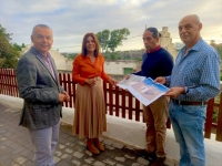 La alcaldesa conoce las obras de reforma en la Casa Verde y el proyecto para rehabilitar la nave de Siete Puentes con un techado fotovoltaico