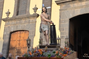 Vía Crucis y procesíón del Señor Atado a la Columna