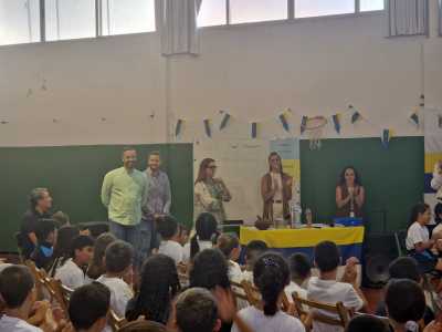 El alcalde de Telde asiste a la final del concurso ‘Saberes canarios’ en el CEIP Poeta Fernando González