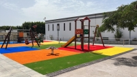 El Ayuntamiento reabre mejorado el parque infantil de la Plaza del Tablero