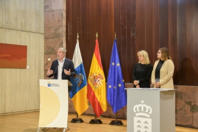 El Gobierno impulsa la primera estrategia para la coordinación de la atención sociosanitaria de Canarias