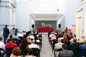 El Palacete Rodríguez Quegles acoge el acto con el que la Asociación Cultural Hesperia 162 reconoce la labor humanista de diferentes personalidades e instituciones