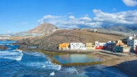 La playa de Los Dos Roques recibe el premio de Bandera Ecoplaya 2023 por ser un entorno costero sostenible