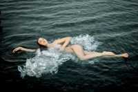 Asiria Álvarez sistematiza y documenta en un catálogo el trabajo de 140 mujeres creadoras del ámbito del audiovisual y la fotografía