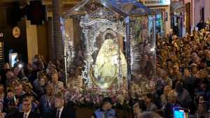 La visita de la Virgen del Pino dispara las ventas en los comercios de Telde un 120%