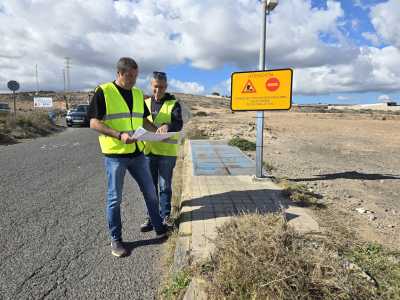 Vías y Obras reanuda el Plan de Asfaltado en el camino Jerez-Las Huesas