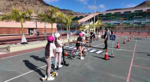 Ayuntamiento y Policía Local de Mogán llevan la educación vial a las aulas de Primaria