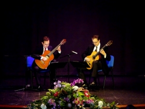 Gran éxito del concierto  de Sevilla Guitar Duo  en la apertura del XXVIII Encuentro Internacional de Guitarra Clásica Ciudad de Guía