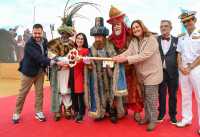 Las Palmas de Gran Canaria da la bienvenida a los Reyes Magos en un multitudinario recibimiento