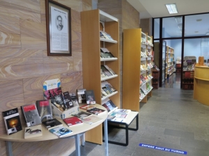 La Biblioteca Miguel Santiago de Guía rinde homenaje al escritor Alexis Ravelo