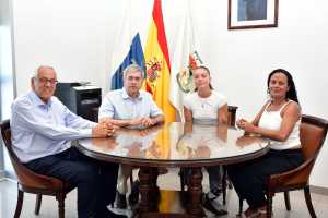 San Bartolomé de Tirajana reconoce el trabajo de la karateca Indira Zúñiga