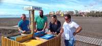 El Ayuntamiento de Telde instala cuatro islas ecológicas mejoradas en la playa de Melenara