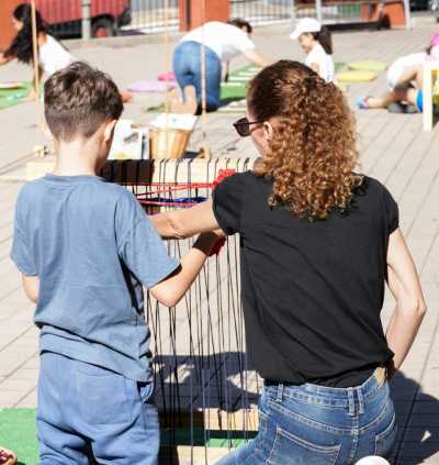 ‘Teje La Montaña’ llena de creatividad el barrio dentro del programa Barrios Vivos