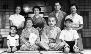 El cinefórum universitario de la Casa-Museo Pérez Galdós proyecta ‘Cuentos de Tokio’