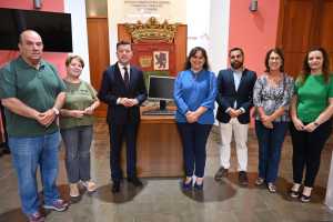 La Asociación AIDDDIA dona 30 ordenadores al Ayuntamiento de Gáldar para combatir la brecha digital en familias vulnerables