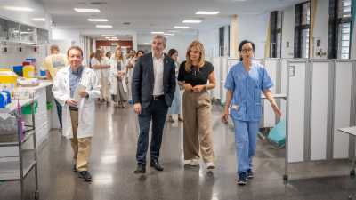 Clavijo destaca las mejoras en la atención a los pacientes del Hospital de Día de Oncología, en el Doctor Negrín