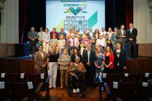 Gáldar homenajea a vecinos y vecinas por su labor desinteresada para favorecer el desarrollo de sus barrios