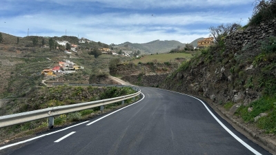 Gáldar concluye el asfaltado de la carretera de Barranco Hondo de Abajo