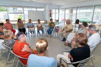 Mogán dará voz a las camareras de piso  con un libro y exposición