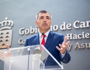 Manuel Domínguez priorizará que Canarias se convierta en productora de combustibles alternativos para la aviación