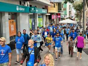 Una marea azul reivindica la integración de las personas con TEA en Telde