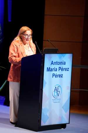 Sanidad pone en valor la teledermatología y la detección precoz del cáncer de piel en Canarias en el Congreso Nacional de Dermatología