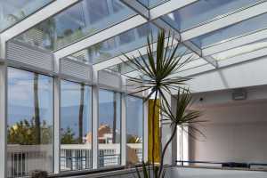 El Ayuntamiento sustituye el lucernario de las Oficinas Municipales de Arguineguín