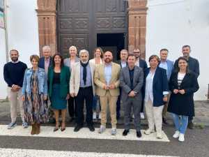 La AMTC se suma a la iniciativa para lograr la definición de municipio turístico en el Parlamento de Canarias