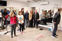 Esther Monzón realiza una visita a la sede de la Asociación Parkinson Gran Canaria