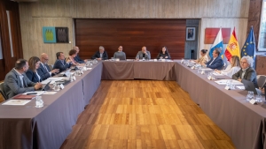 El Gobierno fortalece su alianza con cabildos y ayuntamientos para impulsar la Agenda Canaria 2030