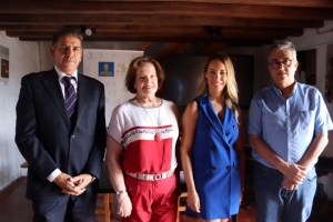 La Fundación Canaria Nanino Díaz Cutillas y RTVE sellan un acuerdo para difundir el legado del popular folclorista y comunicador que se conserva en el fondo audiovisual del ente público