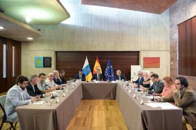 Manuel Domínguez afirma que la productividad ha dejado de ser un dato para convertirse en una prioridad para este Gobierno