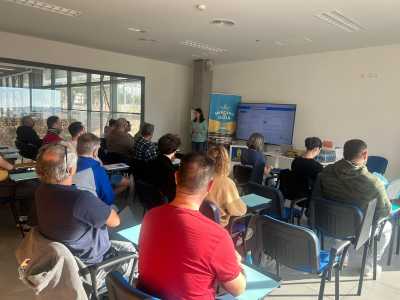 Cursos de ‘Manejo de motosierra y desbrozadora’ y ‘Agricultura ecológica’ en el Mercado de Guía