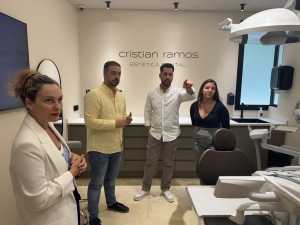 La clínica Cristian Ramos abre sus puertas en Telde con un proyecto de estética dental impulsado por talento joven