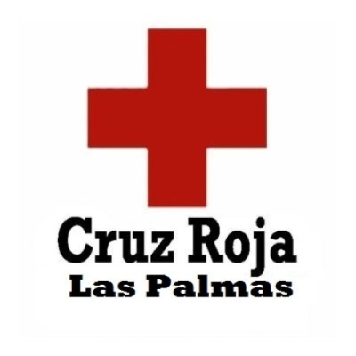 Intervención de Cruz Roja con peronas llegadas a nuetras costas