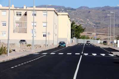 Vías y Obras renueva y refuerza la señalización viaria de Playa del Inglés