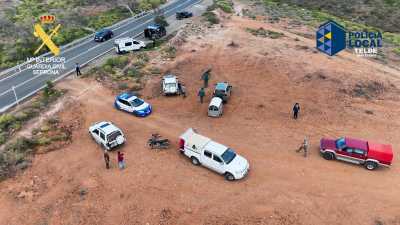 El Seprona y la Policía Local de Telde realizan un dispositivo especial de prevención contra el abandono animal en Cuatro Puertas