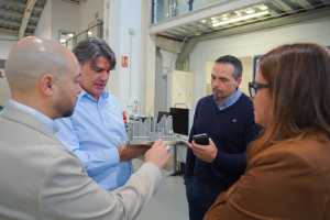 Adasat Goya conoce de primera mano la elaboración de prótesis 3D para tratar tumores y deformidades en el tórax