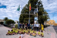 Gáldar celebra el 44 aniversario de la Constitución con la tradicional izada de banderas en Barrial