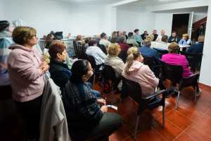 Los vecinos de Caleta de Arriba y el Ayuntamiento de Gáldar construyen juntos el futuro del barrio