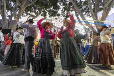 Las escuelas artísticas de Mogán, Arucas y San Bartolomé de Tirajana exhiben su folclore