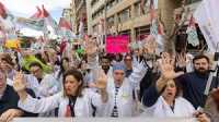 El seguimiento de la huelga nacional de médicos fue hoy del 7,5 por ciento en las instituciones del SCS