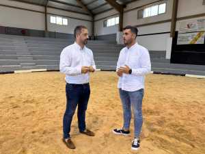 Telde renueva la arena del terrero de lucha Amado Díez Guillén, en Las Huesas
