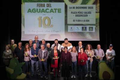 Mogán reconoce a agricultores del municipio por el décimo aniversario  de la Feria del Aguacate